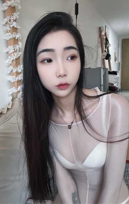 漫画腿小巧珠珠