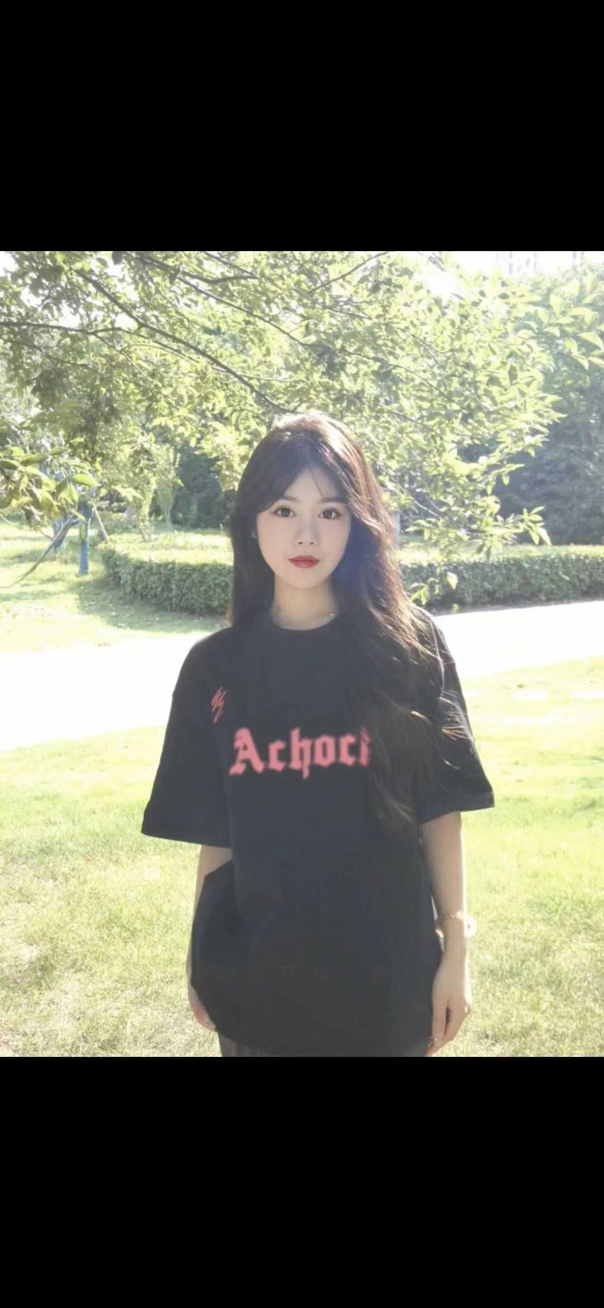 吞入口中，进进出出，射得很爽