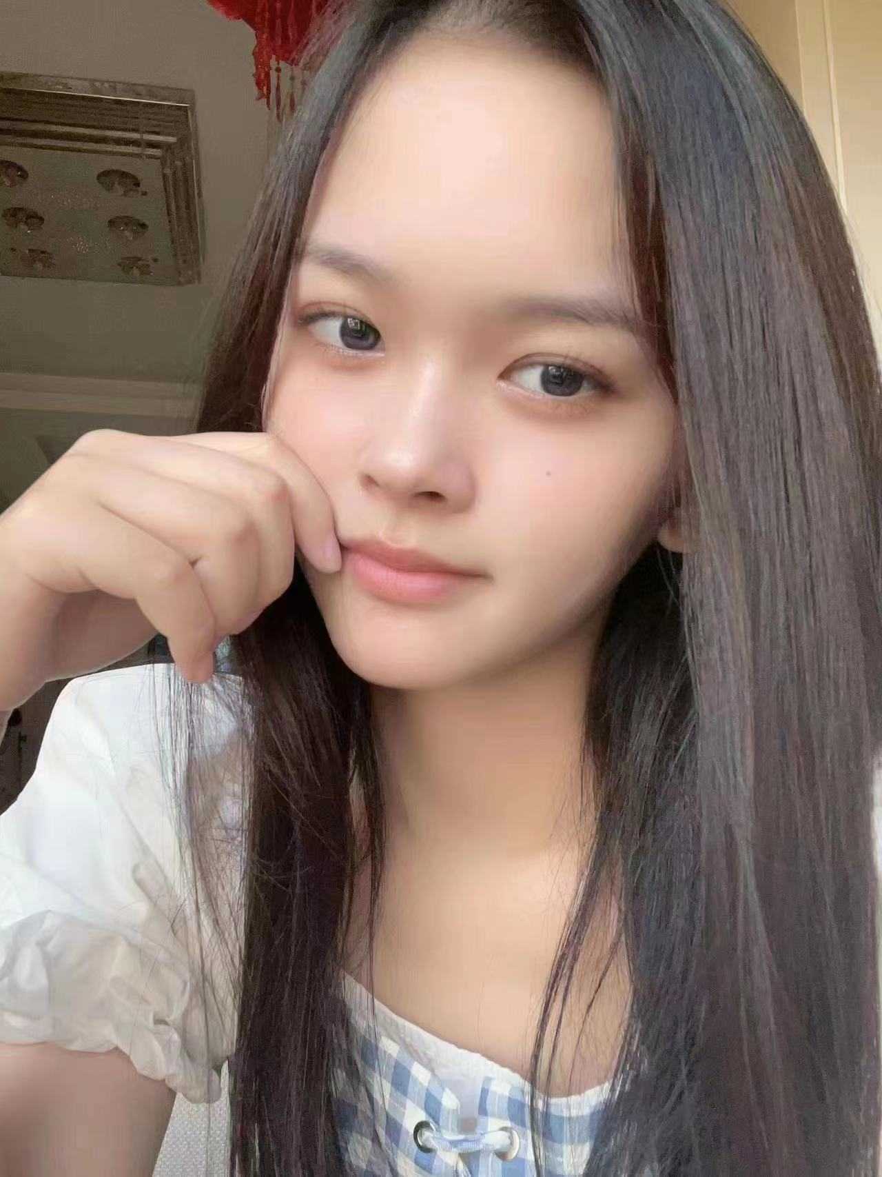 给人一种邻家姐姐的感觉