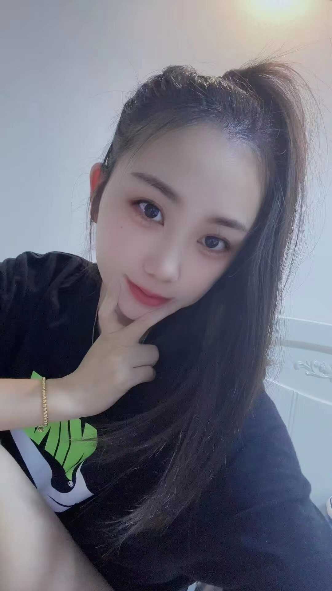 非常紧，就图年轻和嫩去的