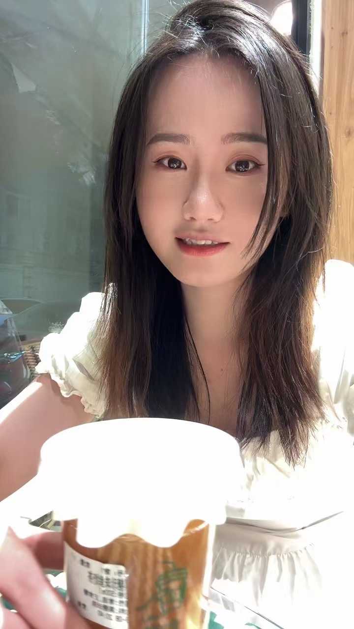 服务好的性感小辣椒