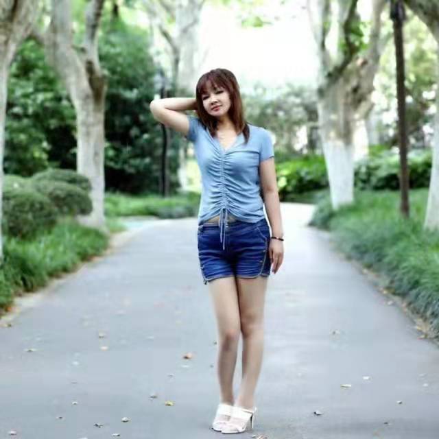 性价比很高的小姐姐