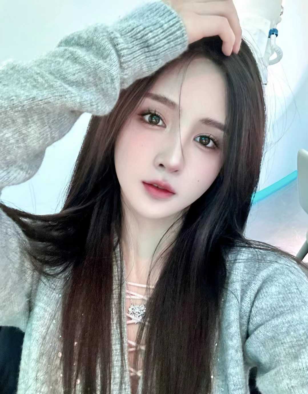 绝对本人的美女小姐姐