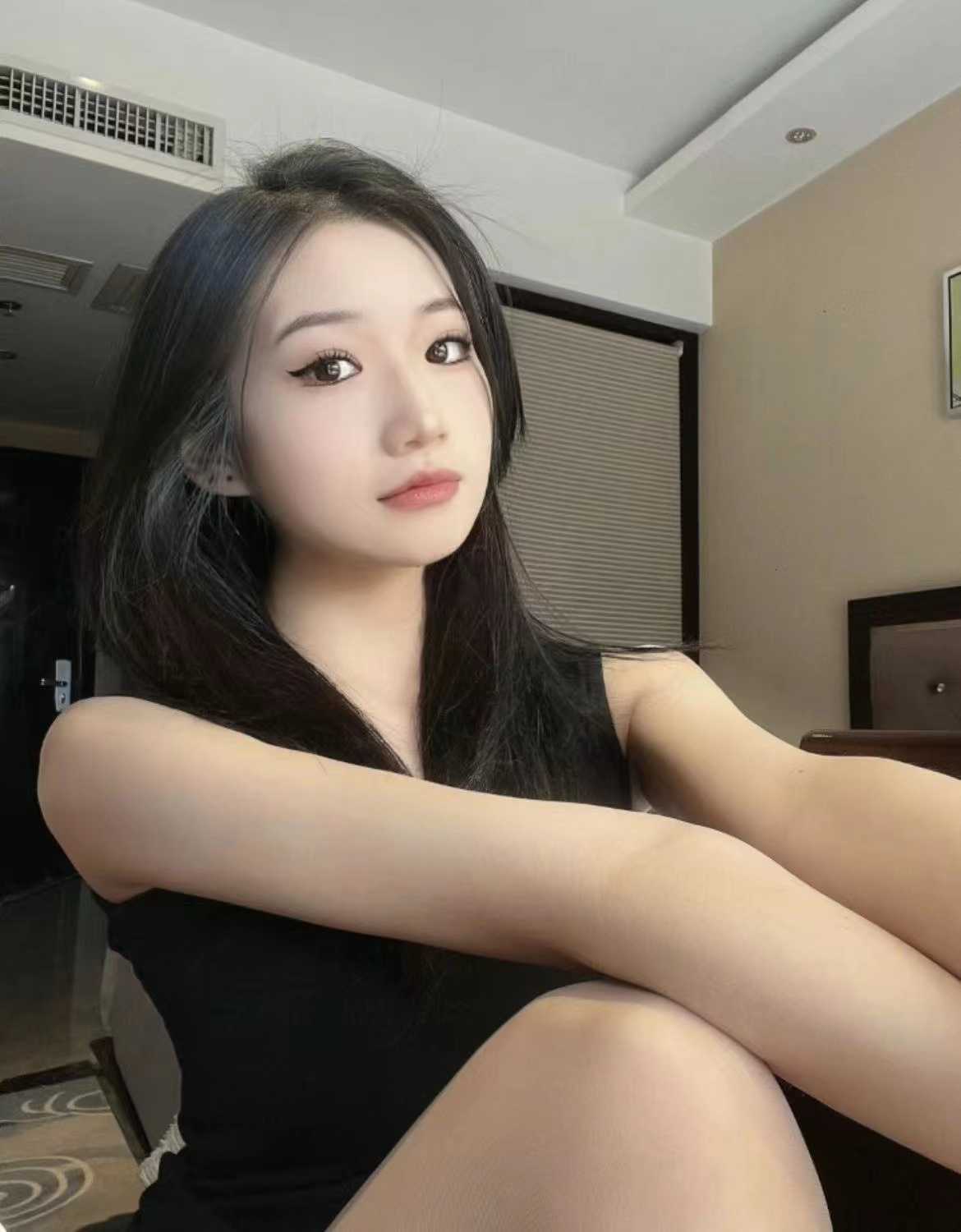 下面挺紧包裹感强，水还挺多