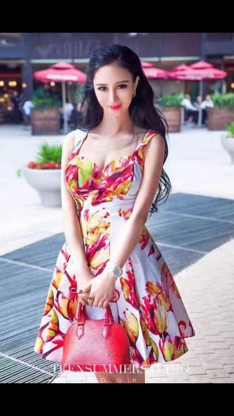 又有颜值，又有身材