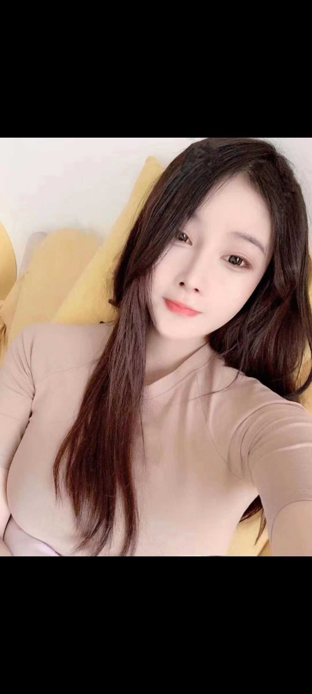 后入比较刺激，屁股弹感也不错