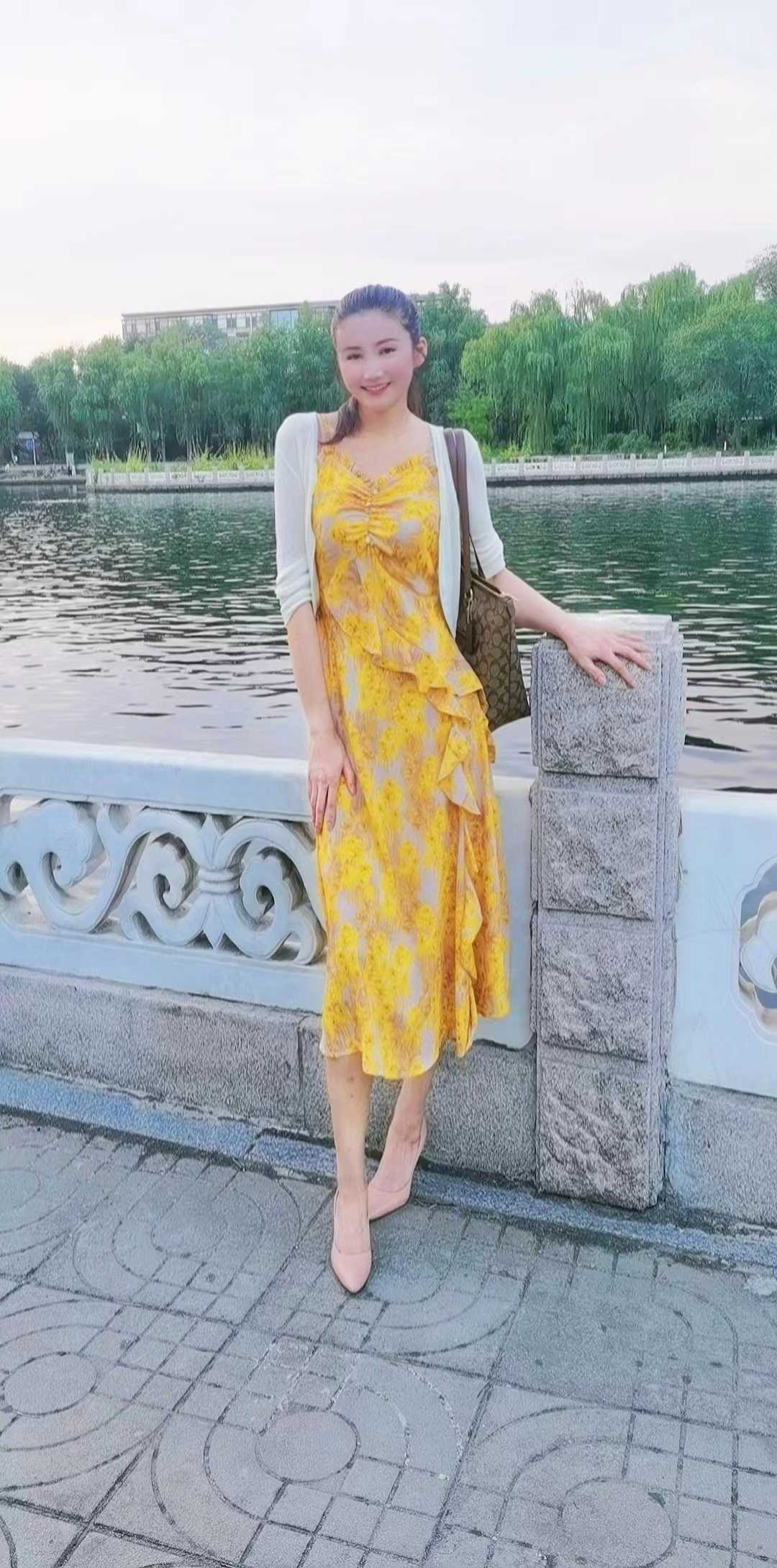 山东妹子，欧美身材