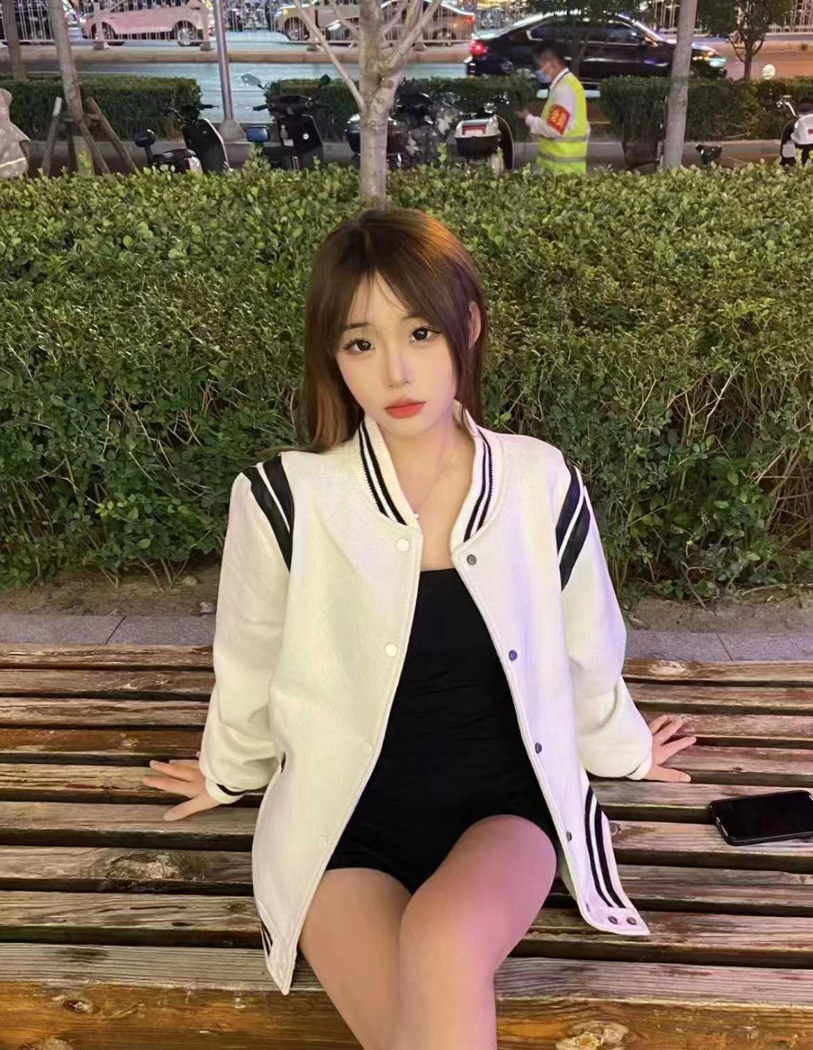 叫声销魂，很爽玩的开