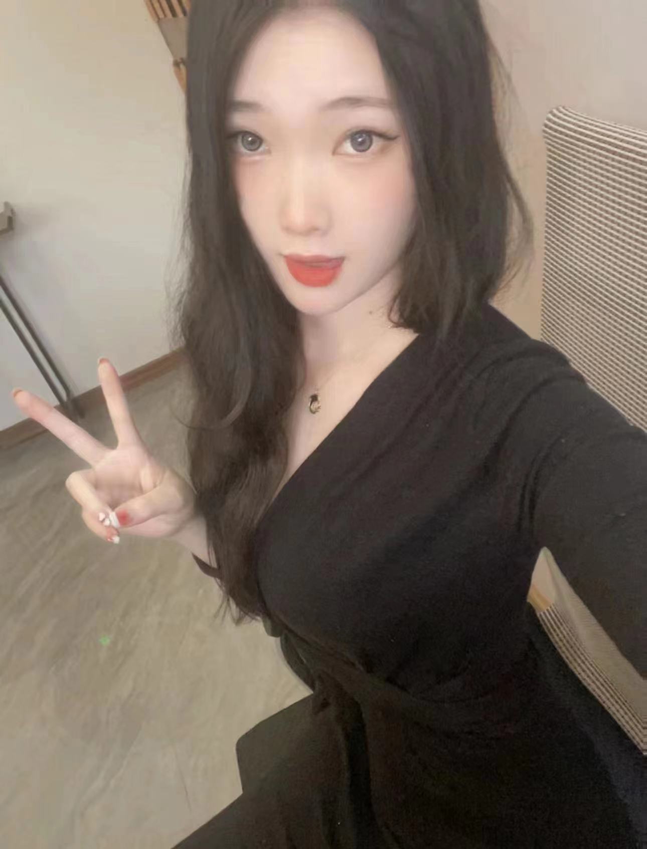 松江区九亭居家小妹