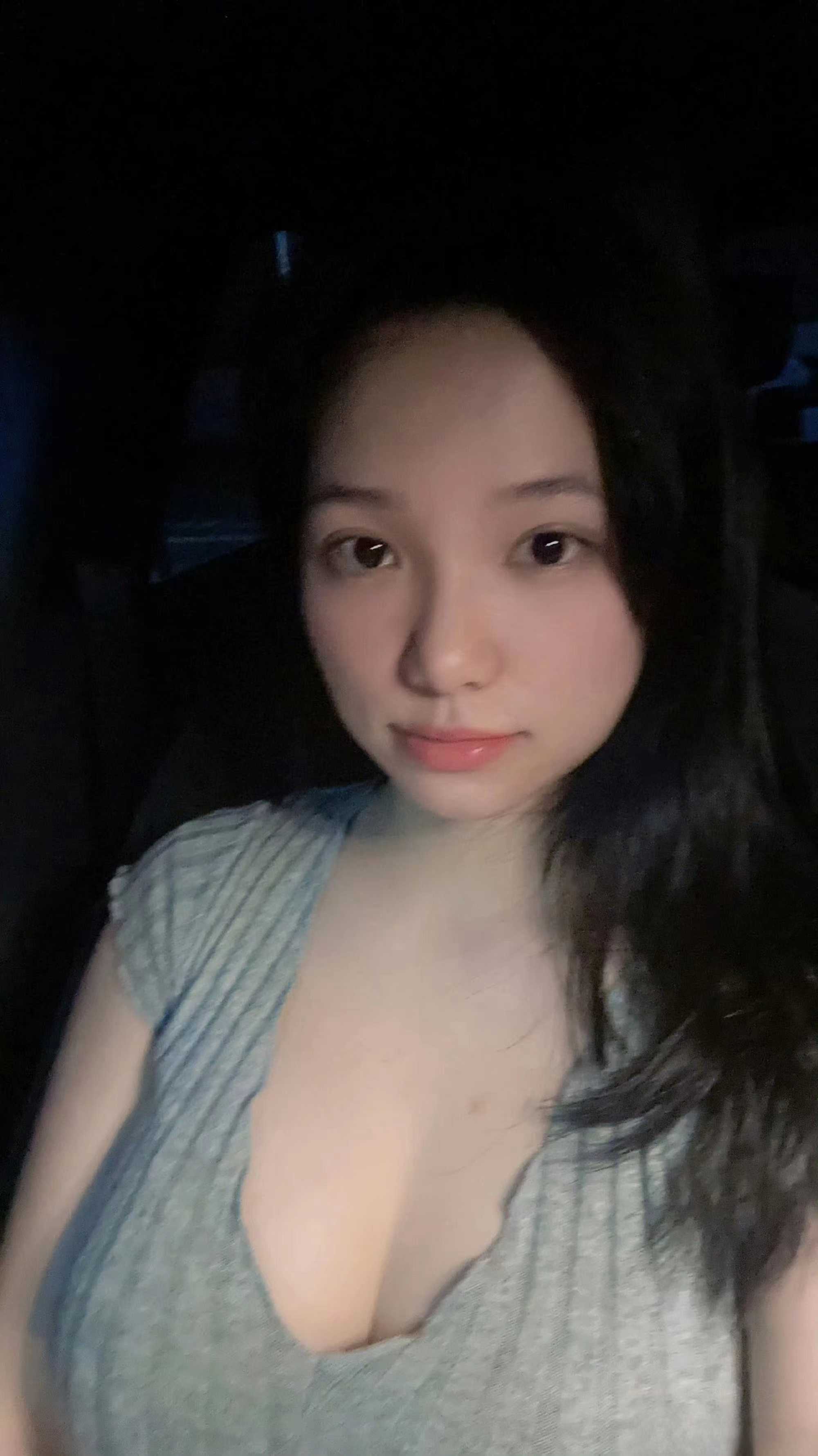 上床女上男下，爽的一批