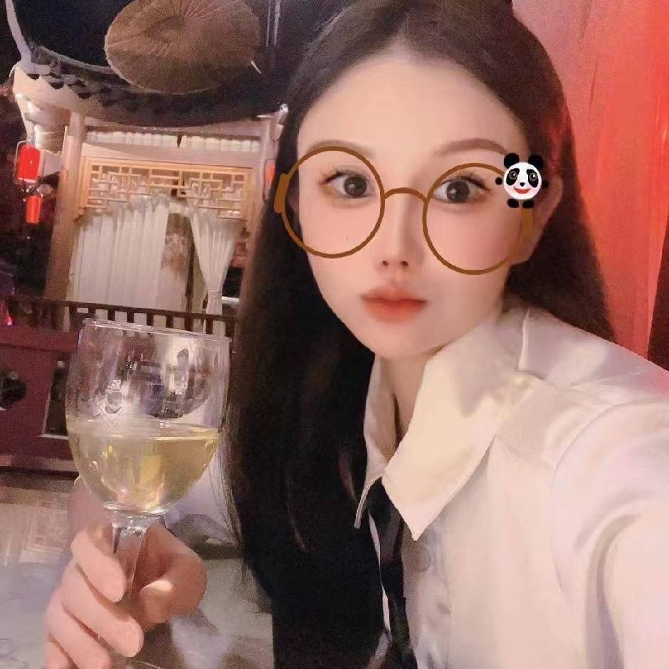 600一次，服务基本都有。年轻奶软