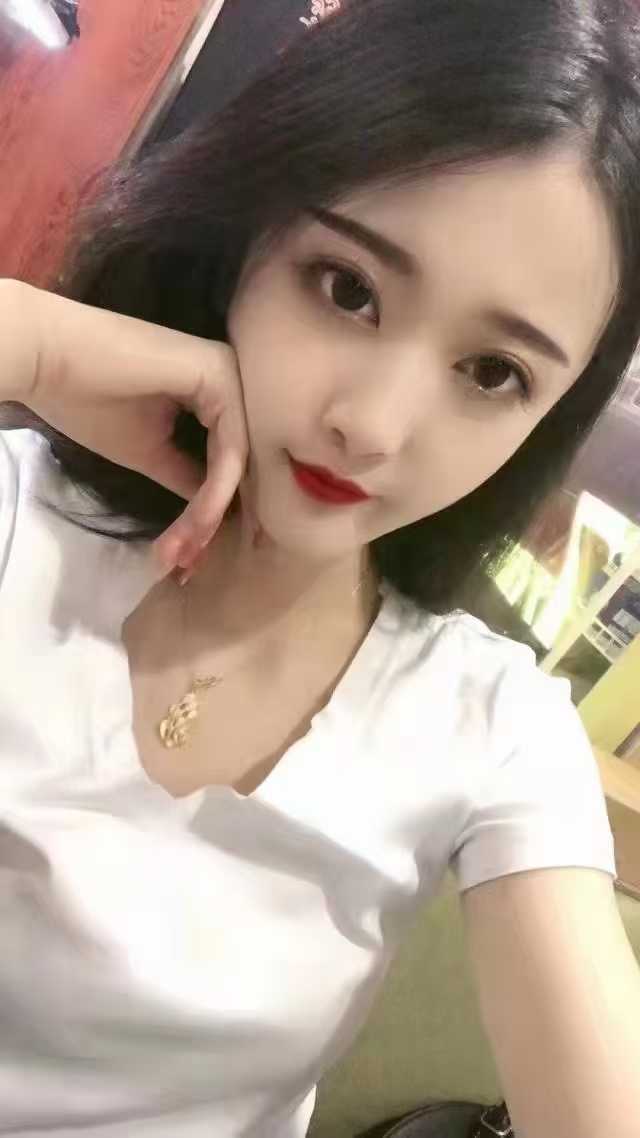 花果园附近优秀妹子一枚