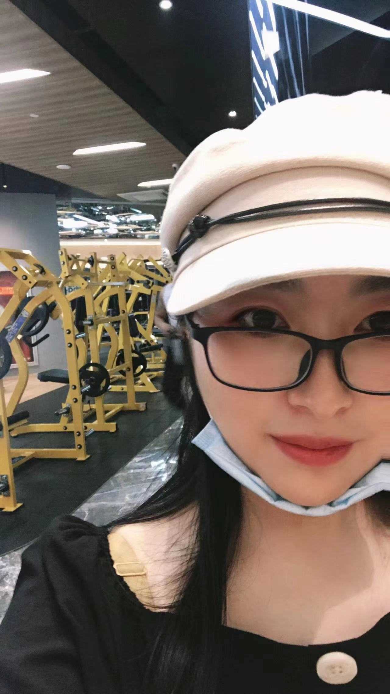 平时健身，极品炮架子