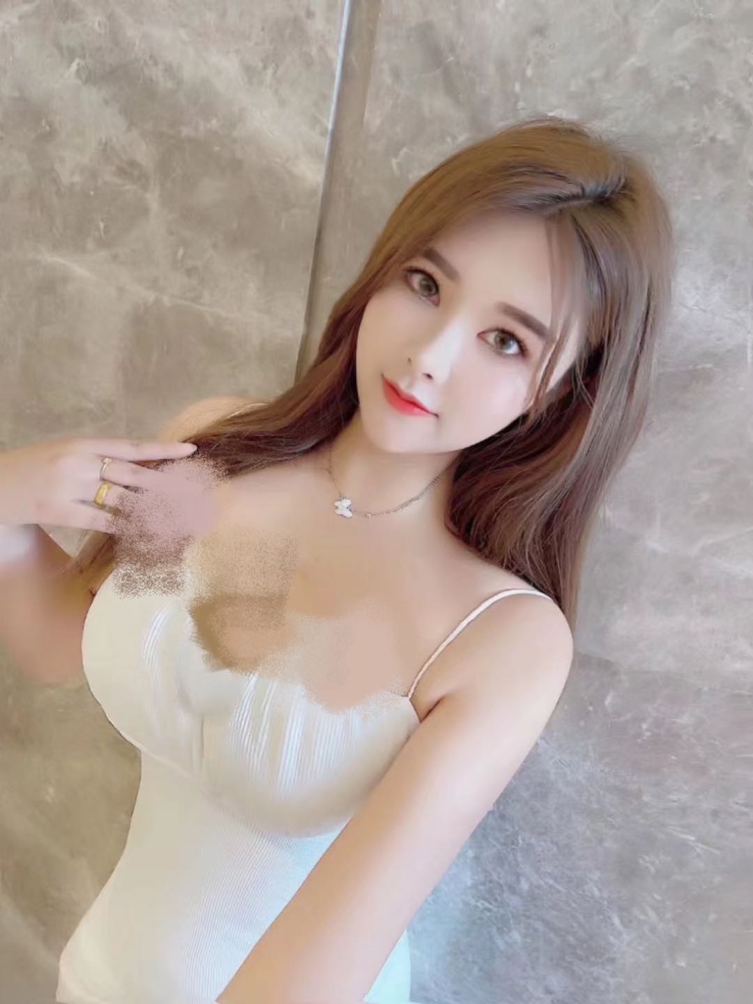 大奶奶d杯  墨迹的不要来，喜欢真诚的