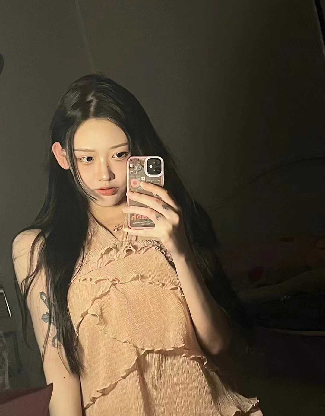 武汉性感巨乳妹