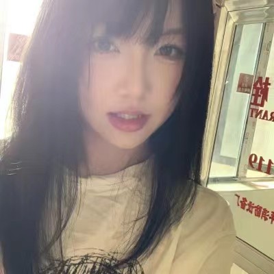 清纯颜值高,身材好