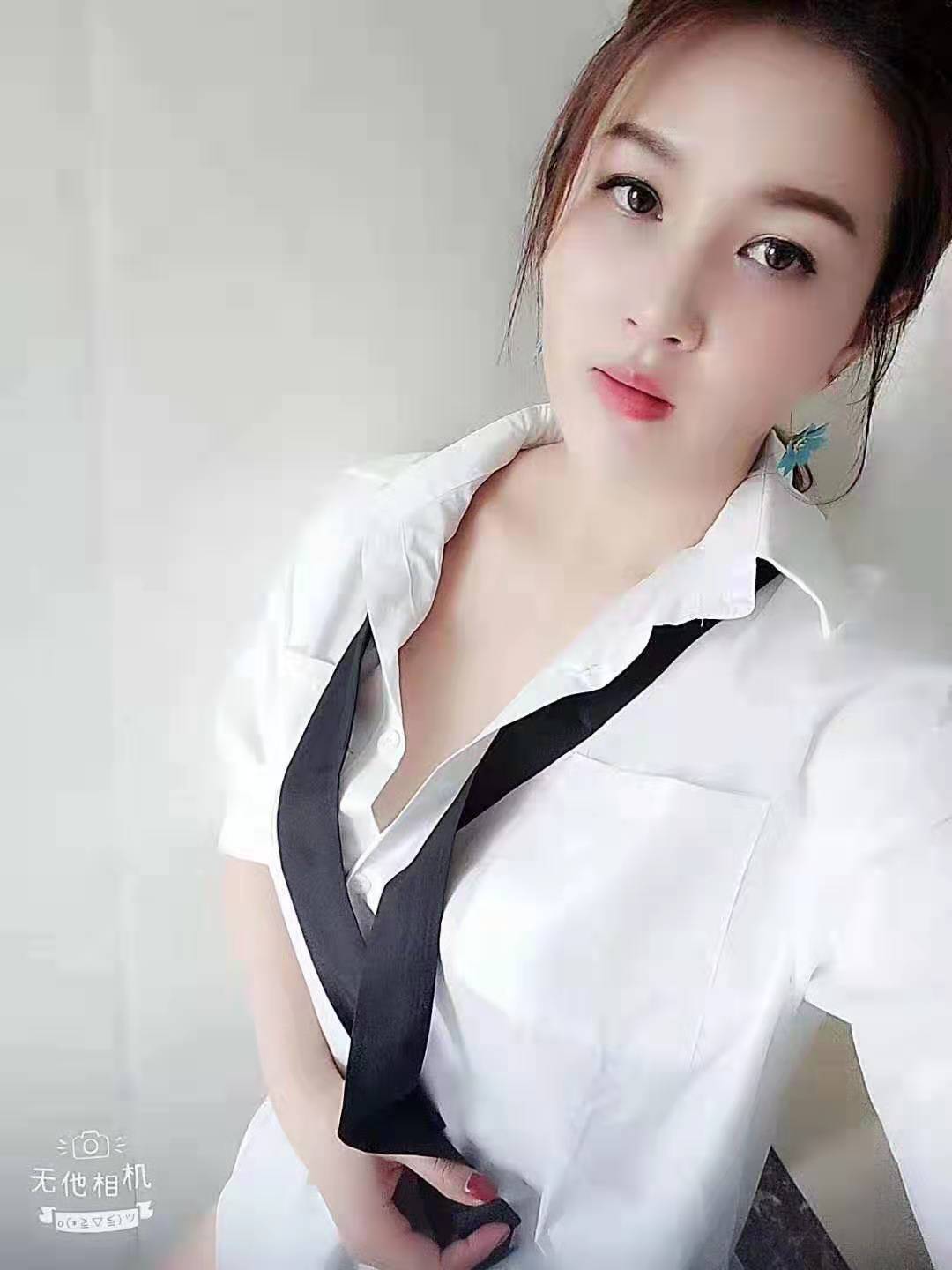 非常漂亮的女孩子，服务超赞