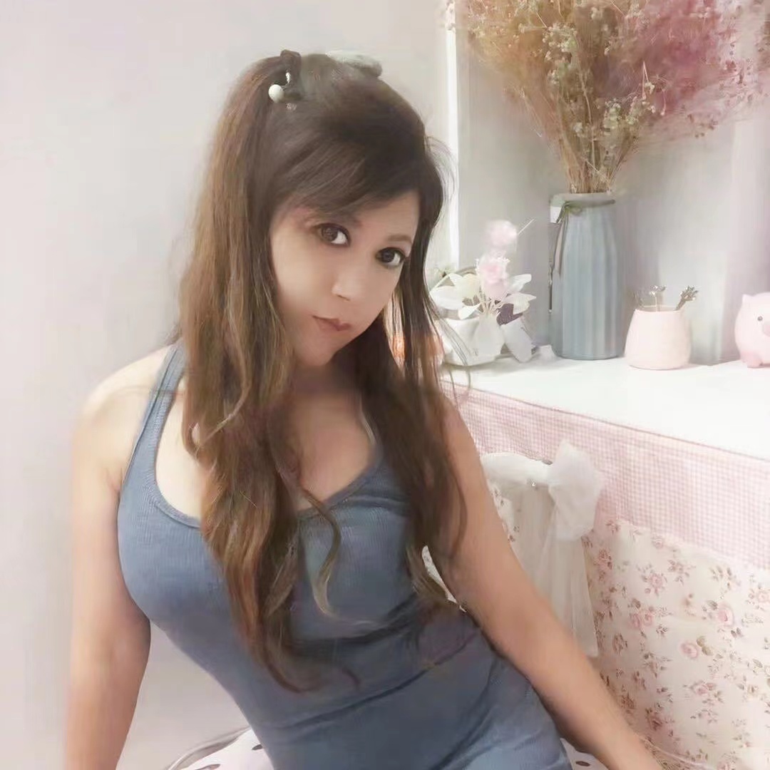 妖娆风s的少妇