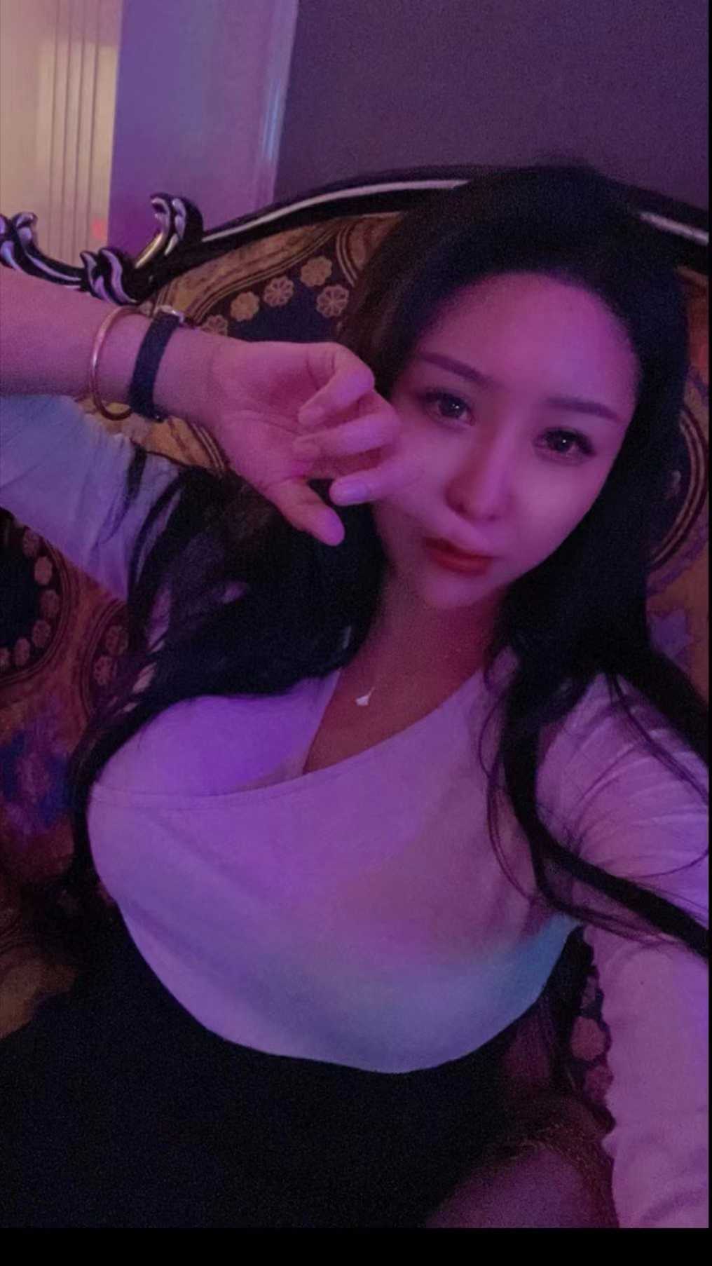 下面b紧水多，无比的享受