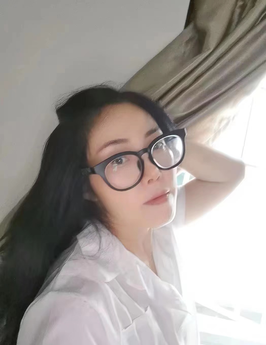 性感妖娆的妩媚少妇