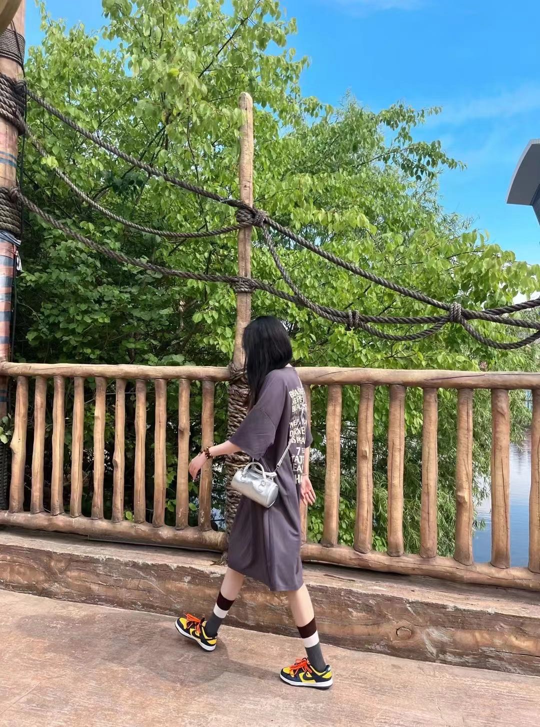 性感粉嫩大奶妹