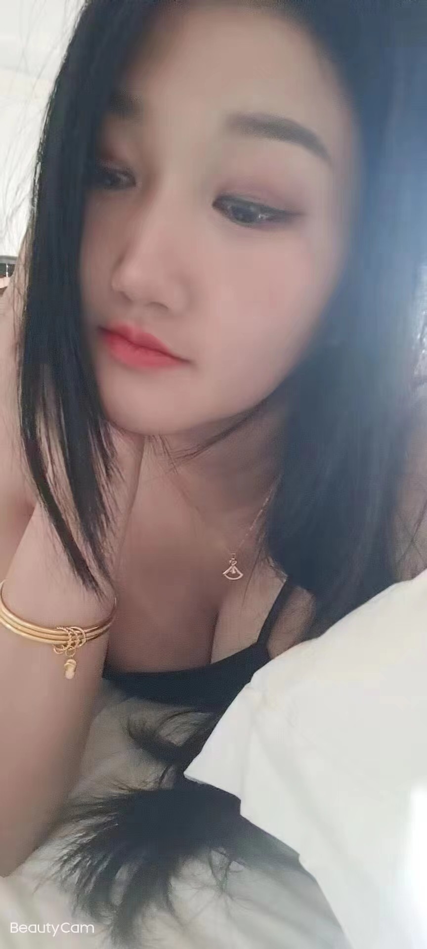 玩的开的水床妹子