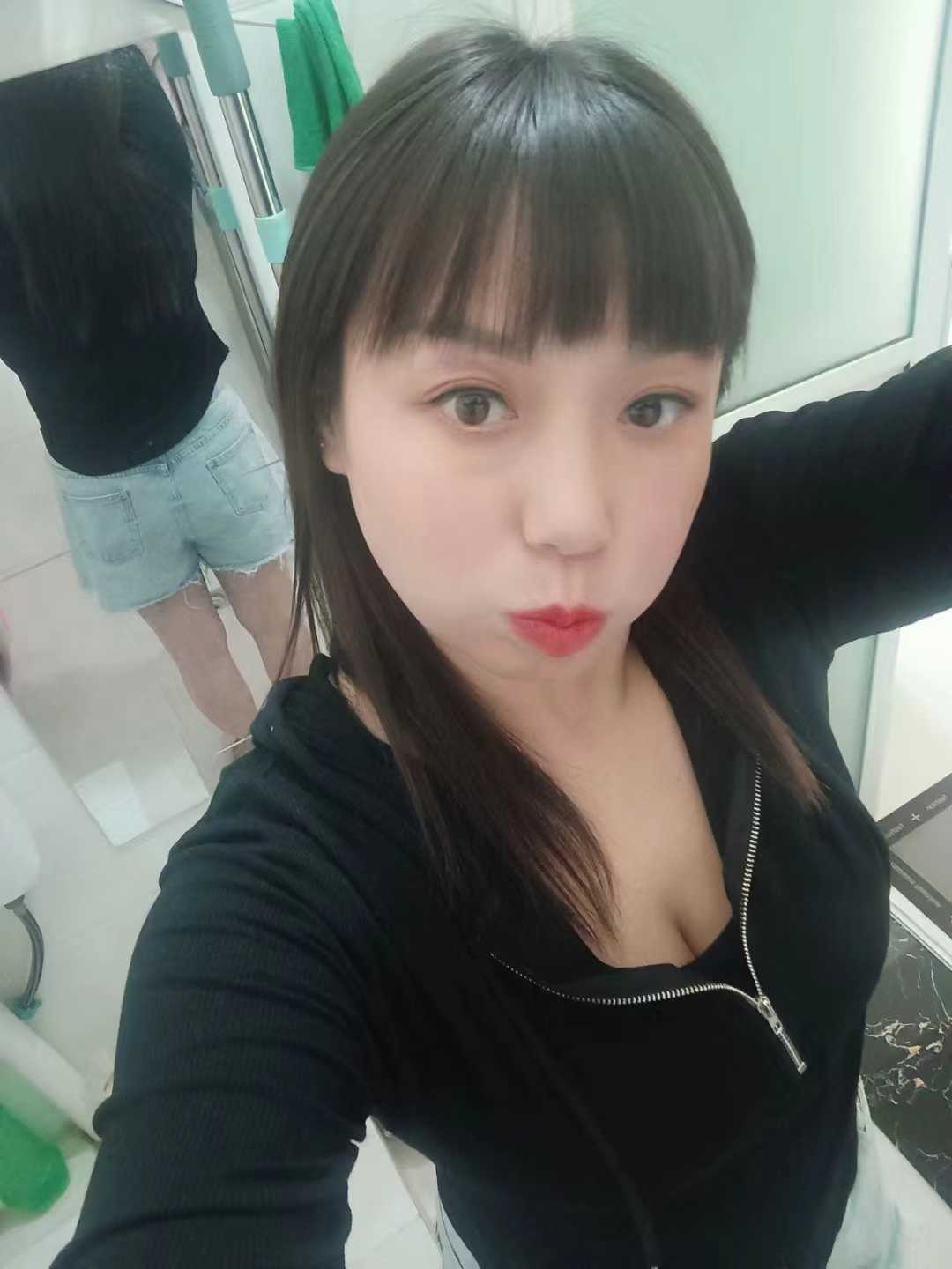 活好不黏人的熟女一枚