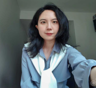 一个很有学问的妹子