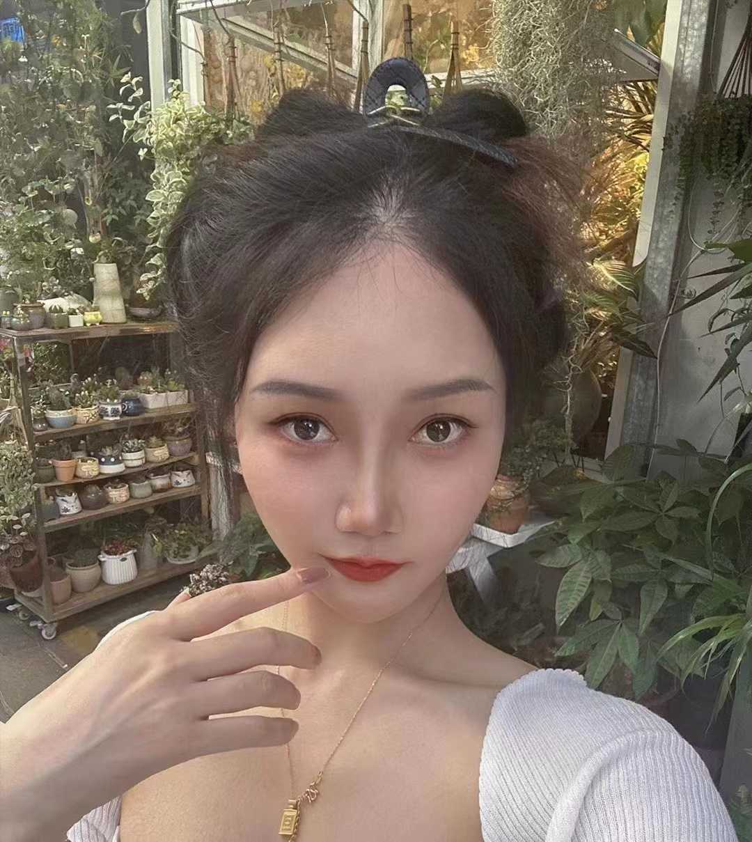 性感高挑美女，很有欲望