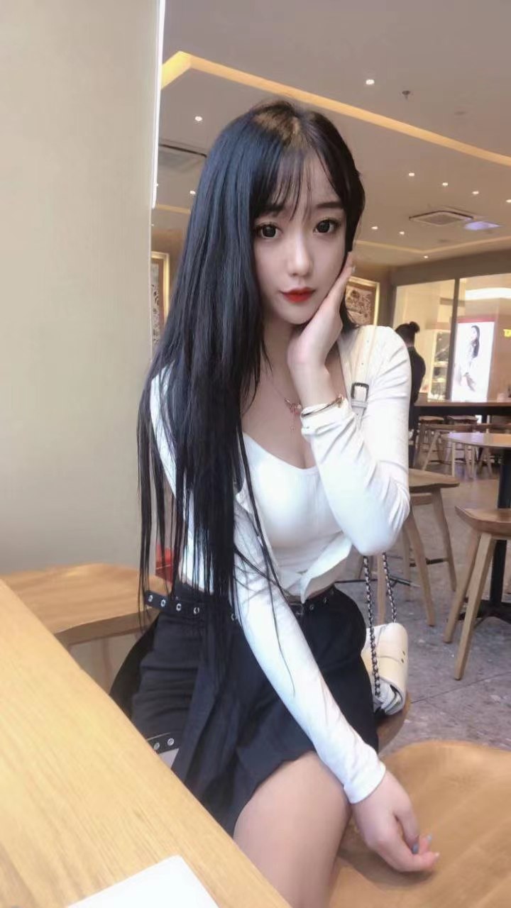 身材性感小夜猫