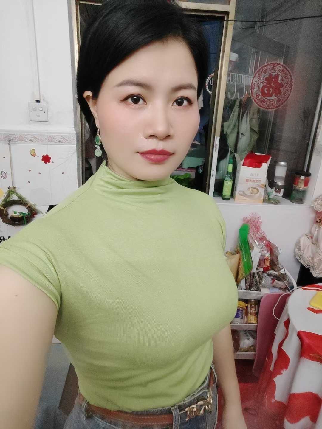 胸大服务到位，sao