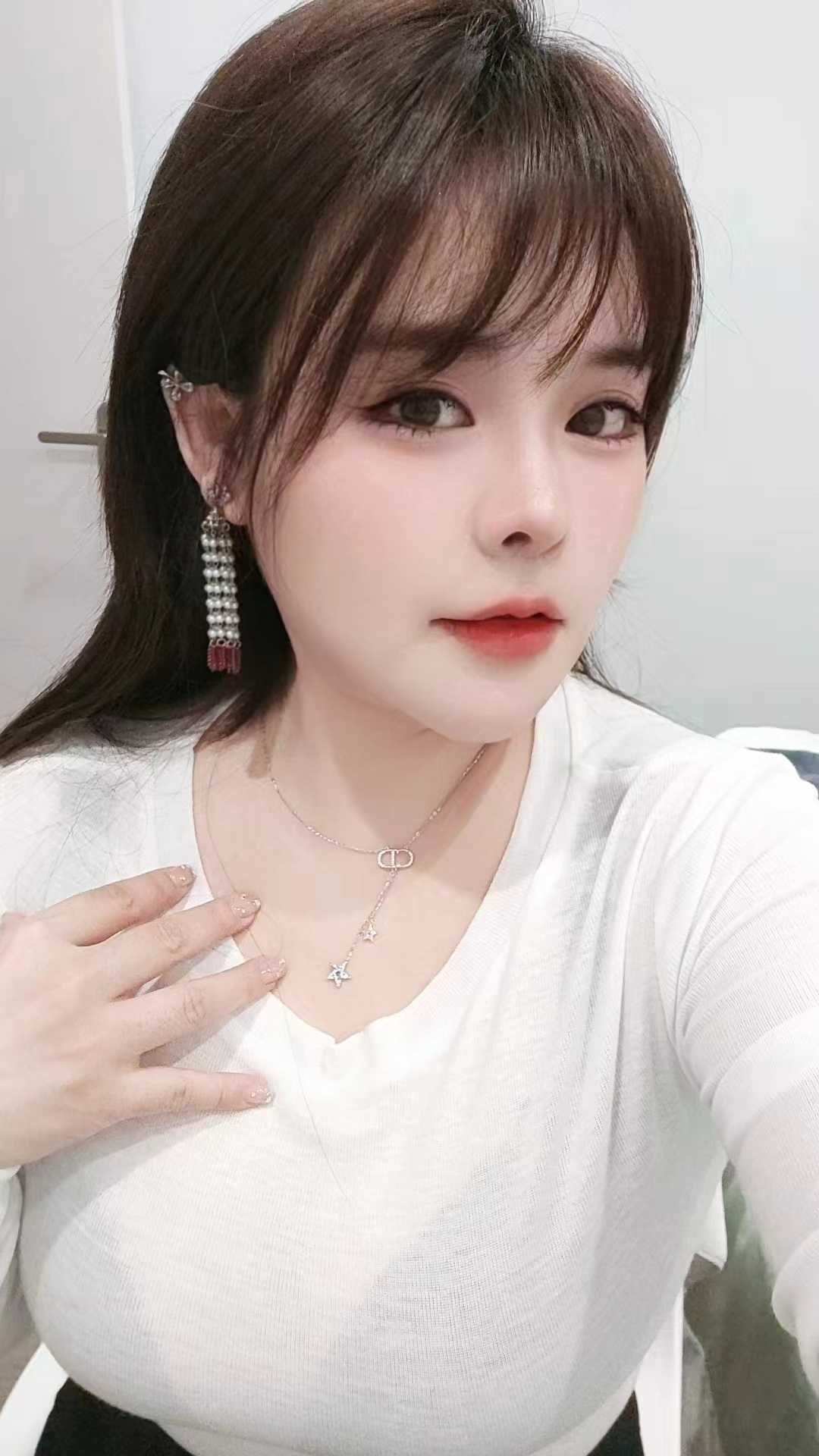 成都市巨乳小暖。