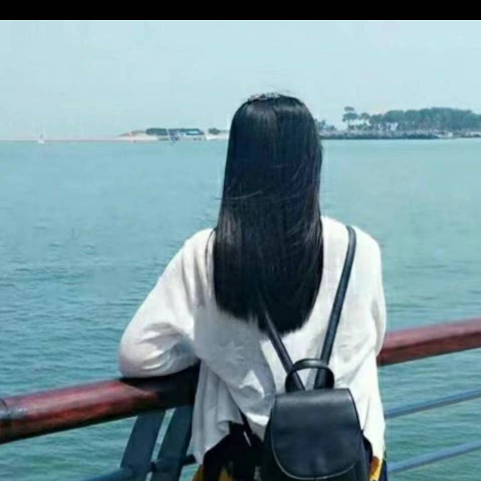 去火熟女，值得来试试，胸大屁股翘的女人