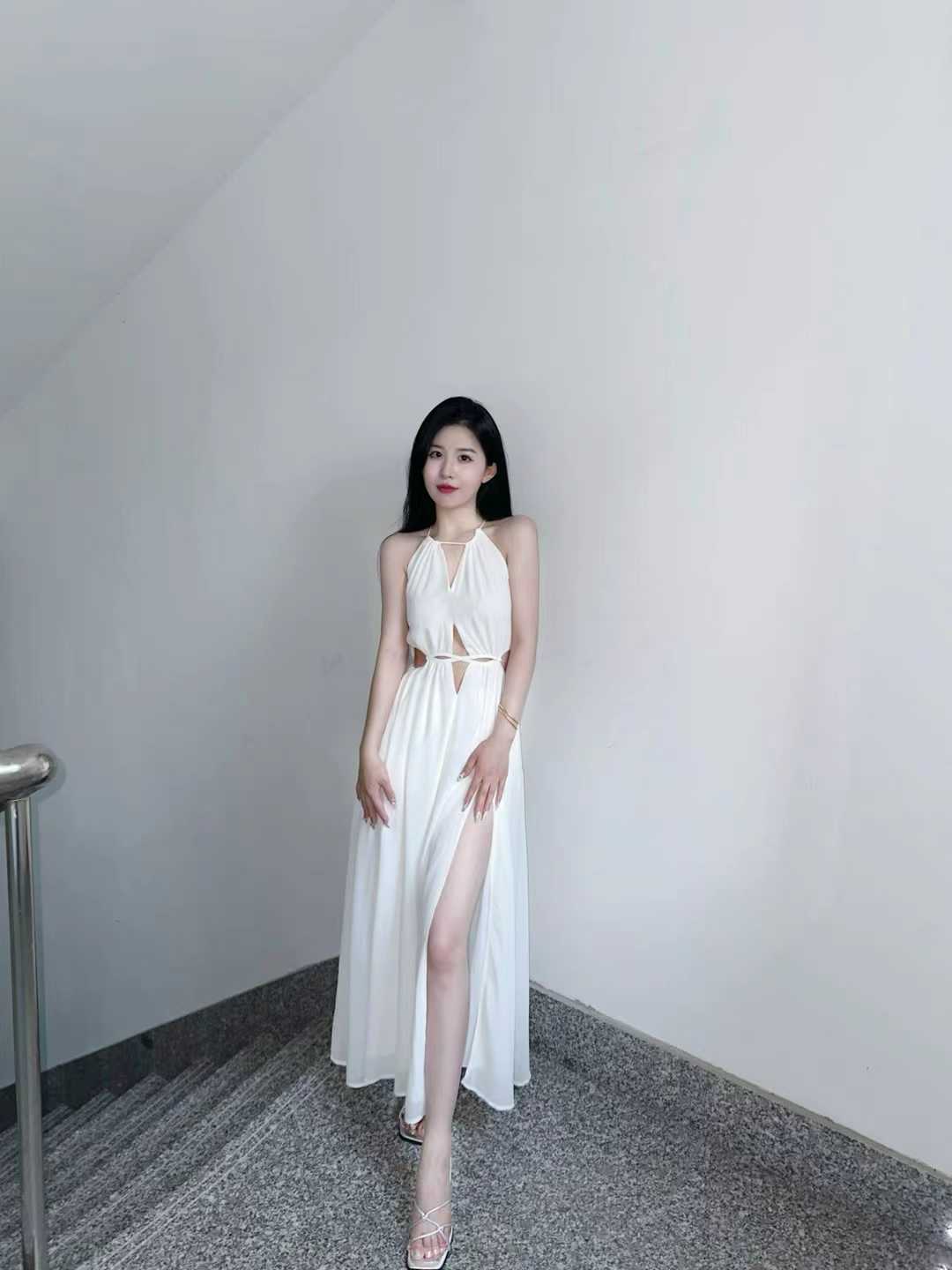 性感美女超值的拥有