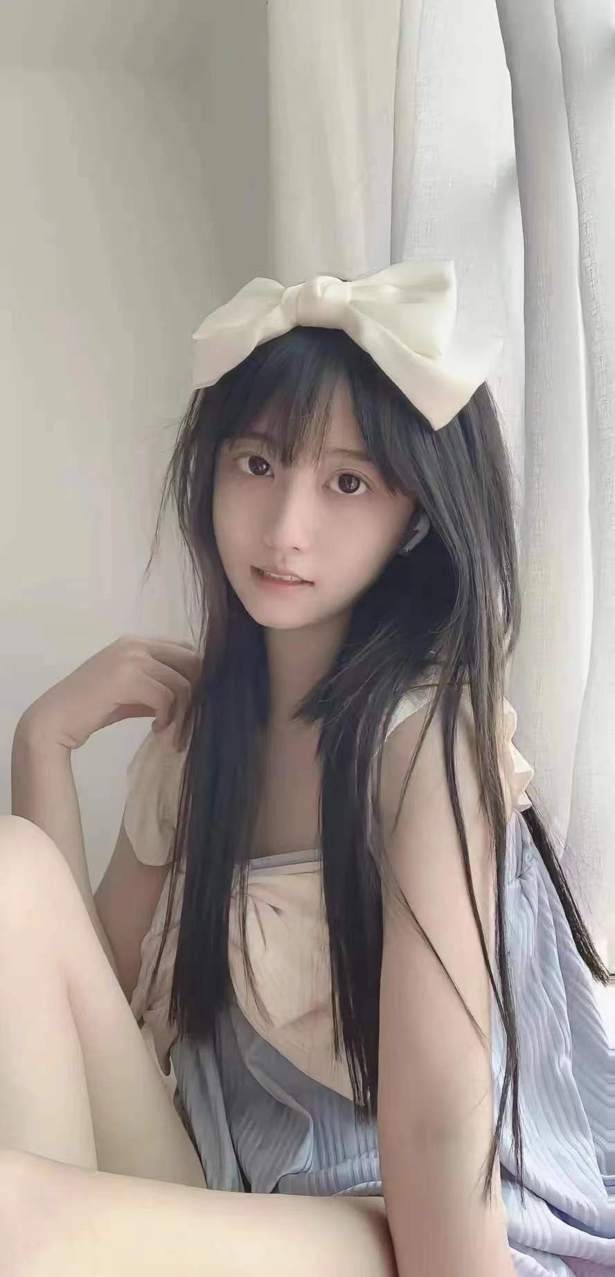 开朗小嫩妹，做活仔细