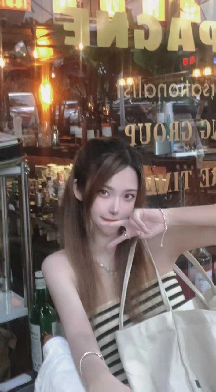 kh姿势调情都做得很到位