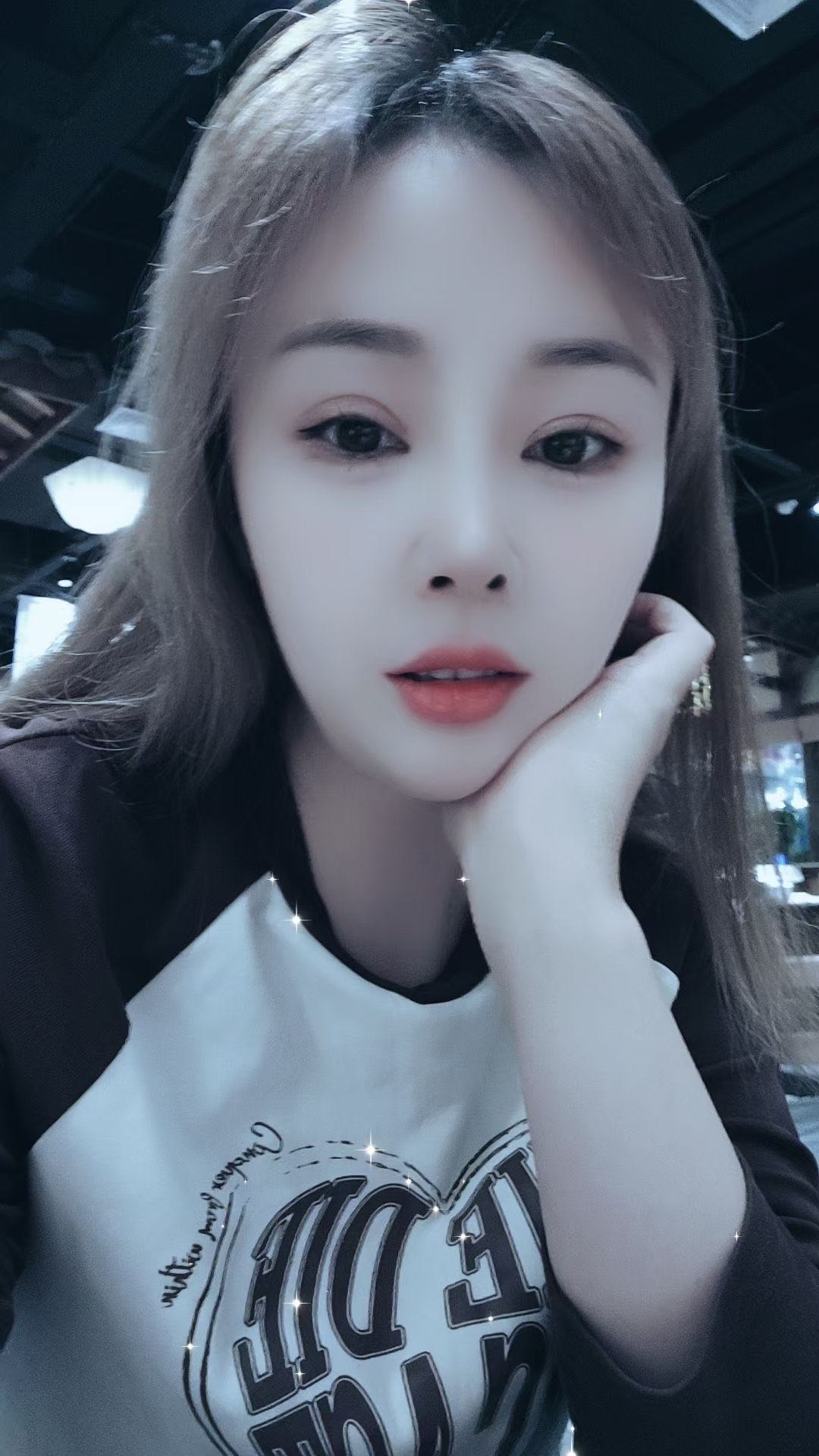 体验做美容小姐姐兼职