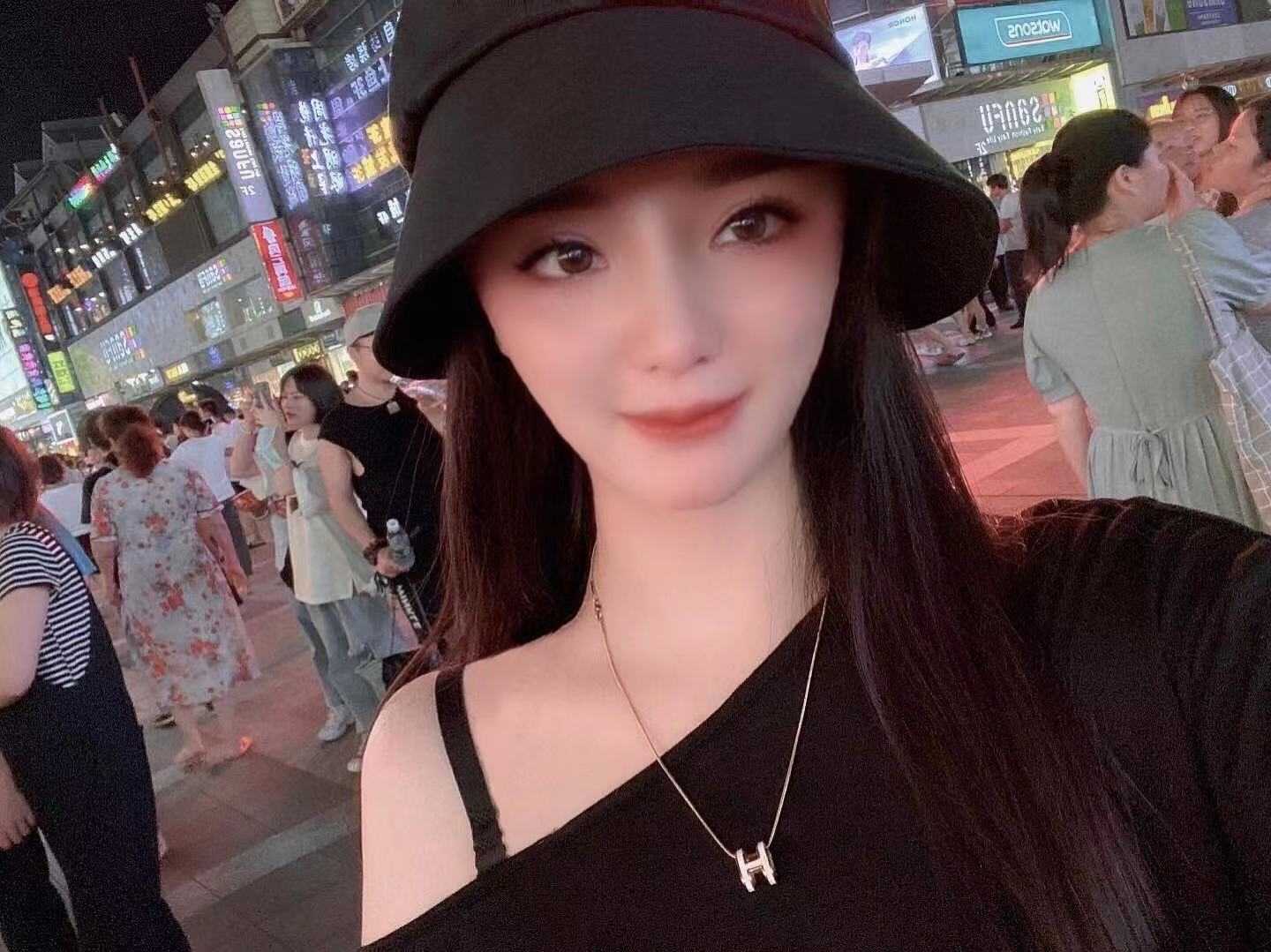 颜值不错的妹子