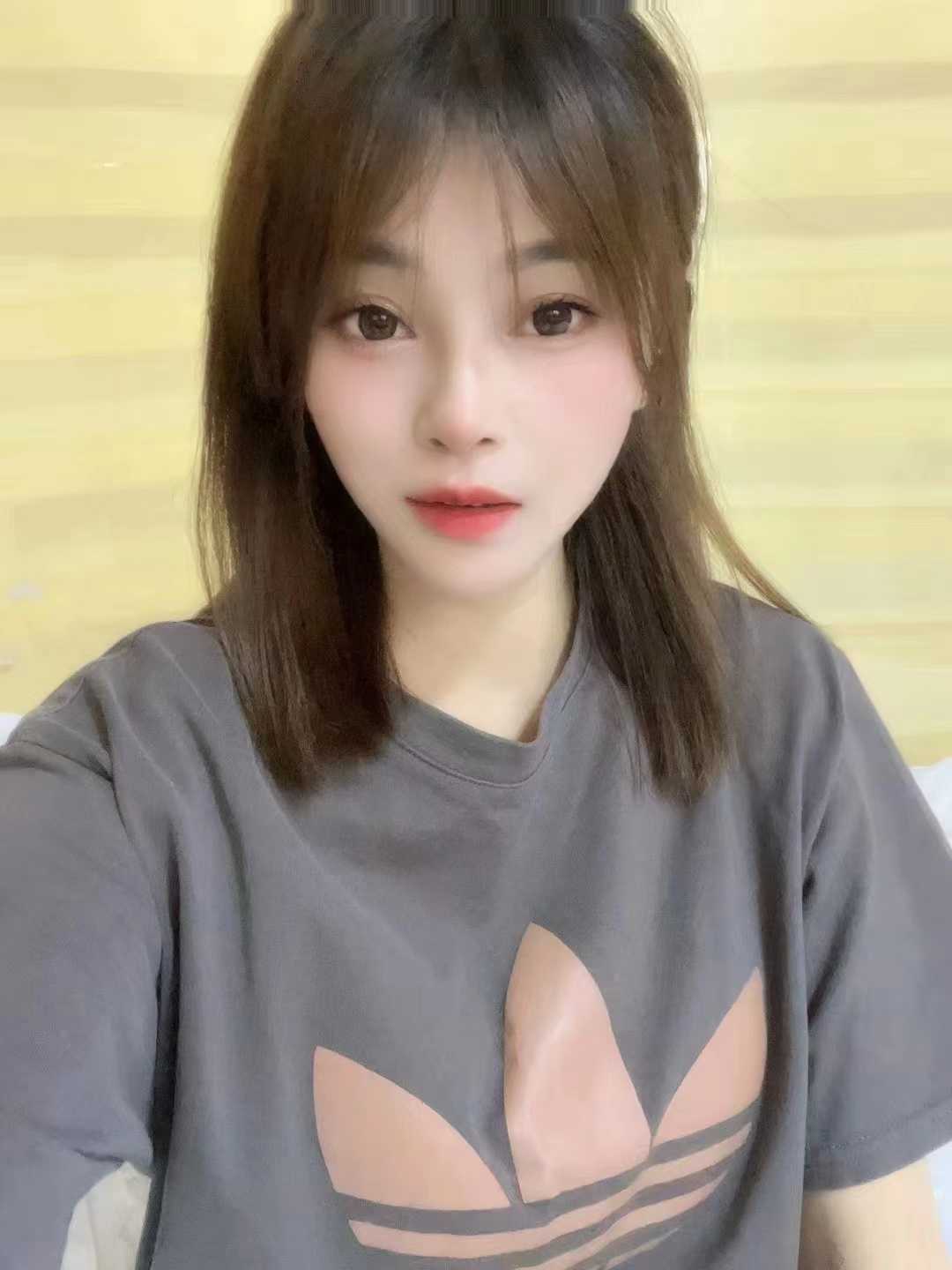 小姐姐做的认真，让人很舒心