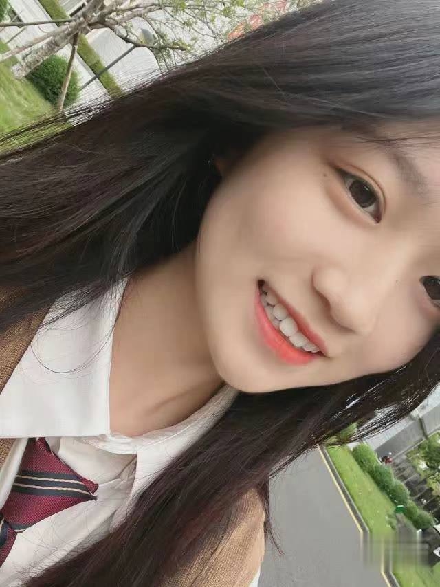 小可爱很嫩的妹妹