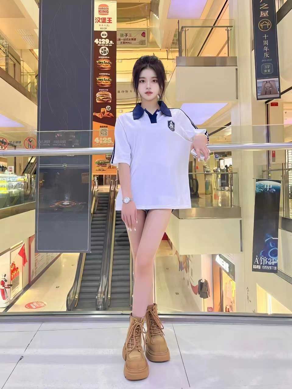 极品尤物.亲身体验，前凸后翘，身材一流