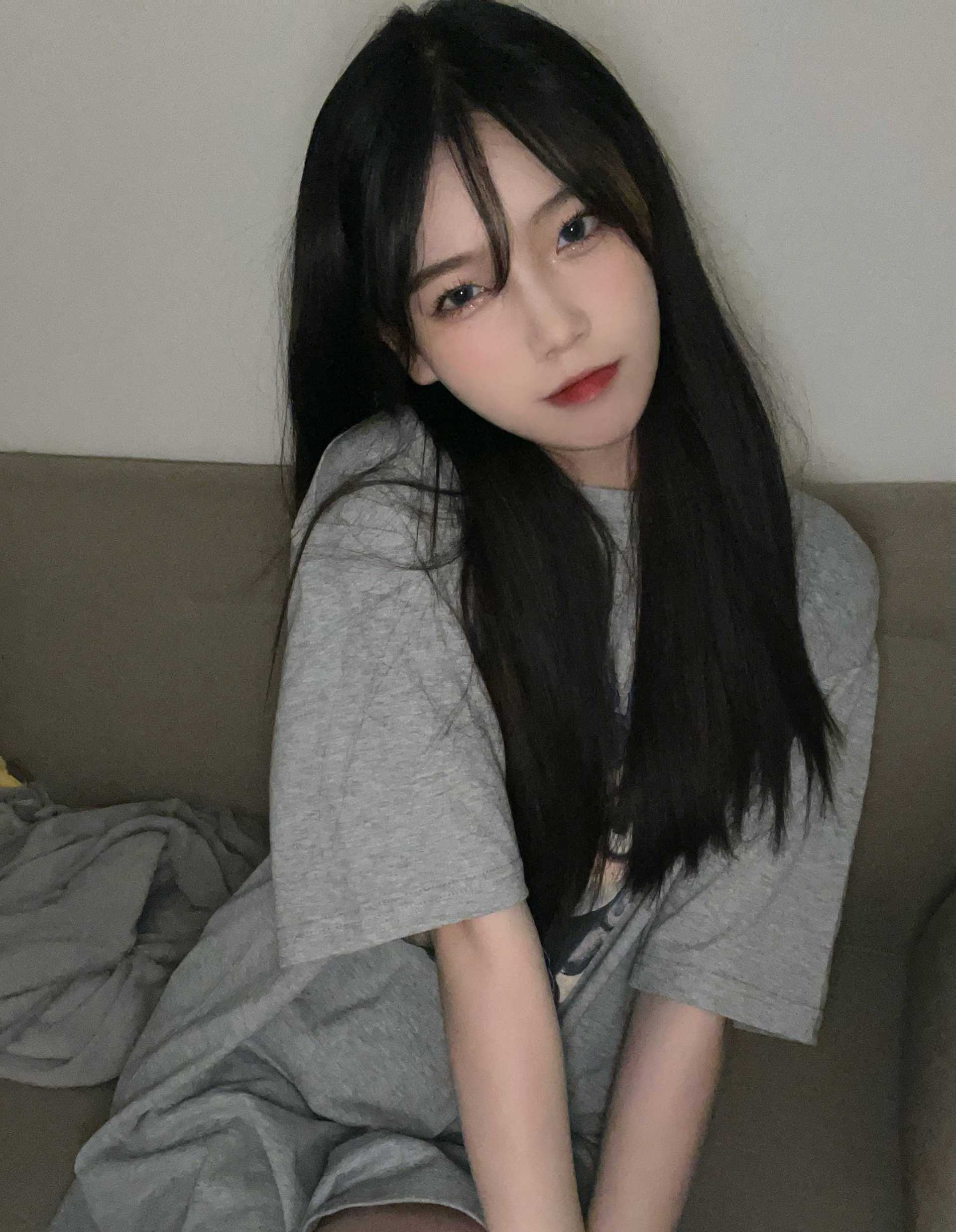 身材很棒各种姿势都会的小姐姐