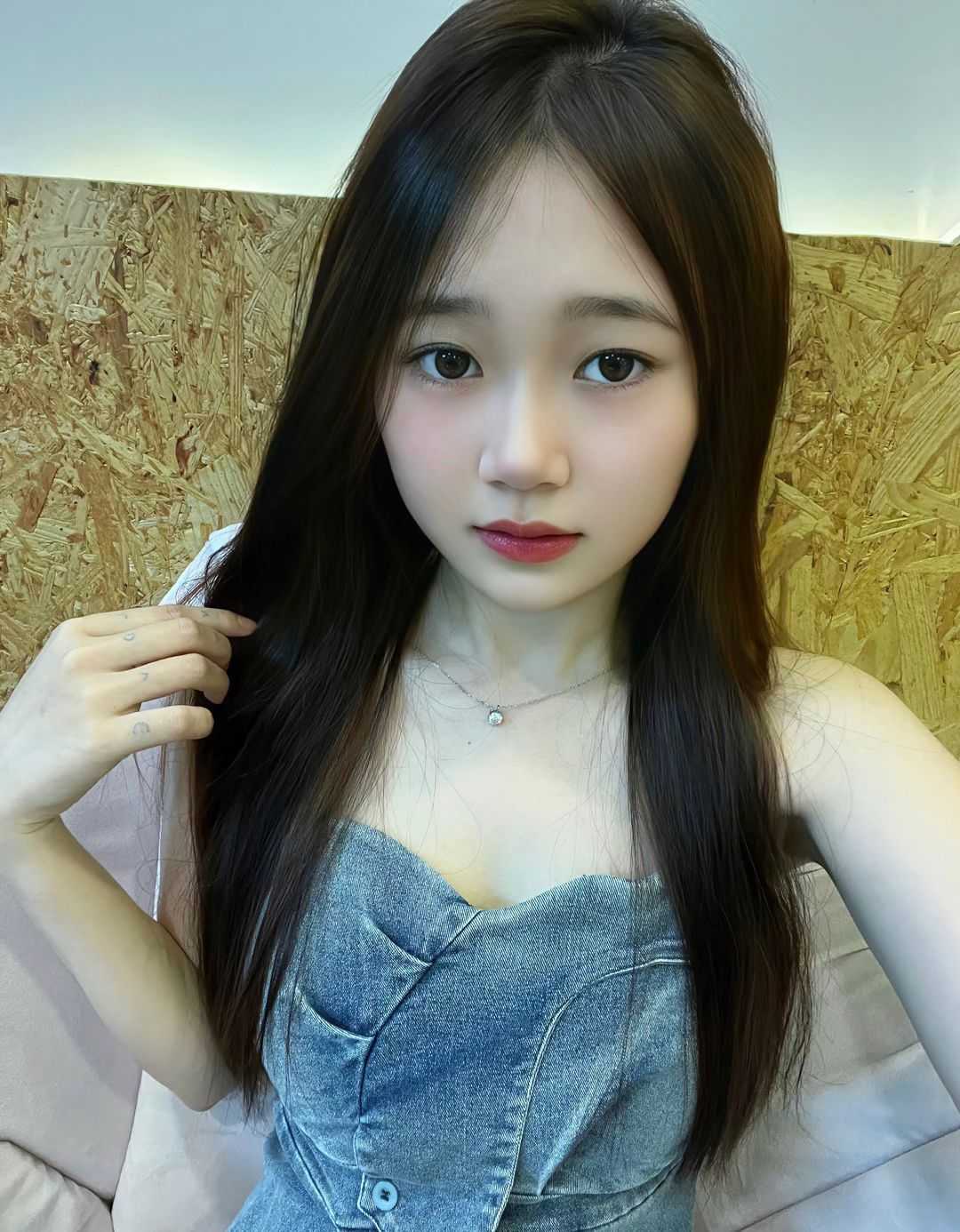 18岁年轻妹子真的试试