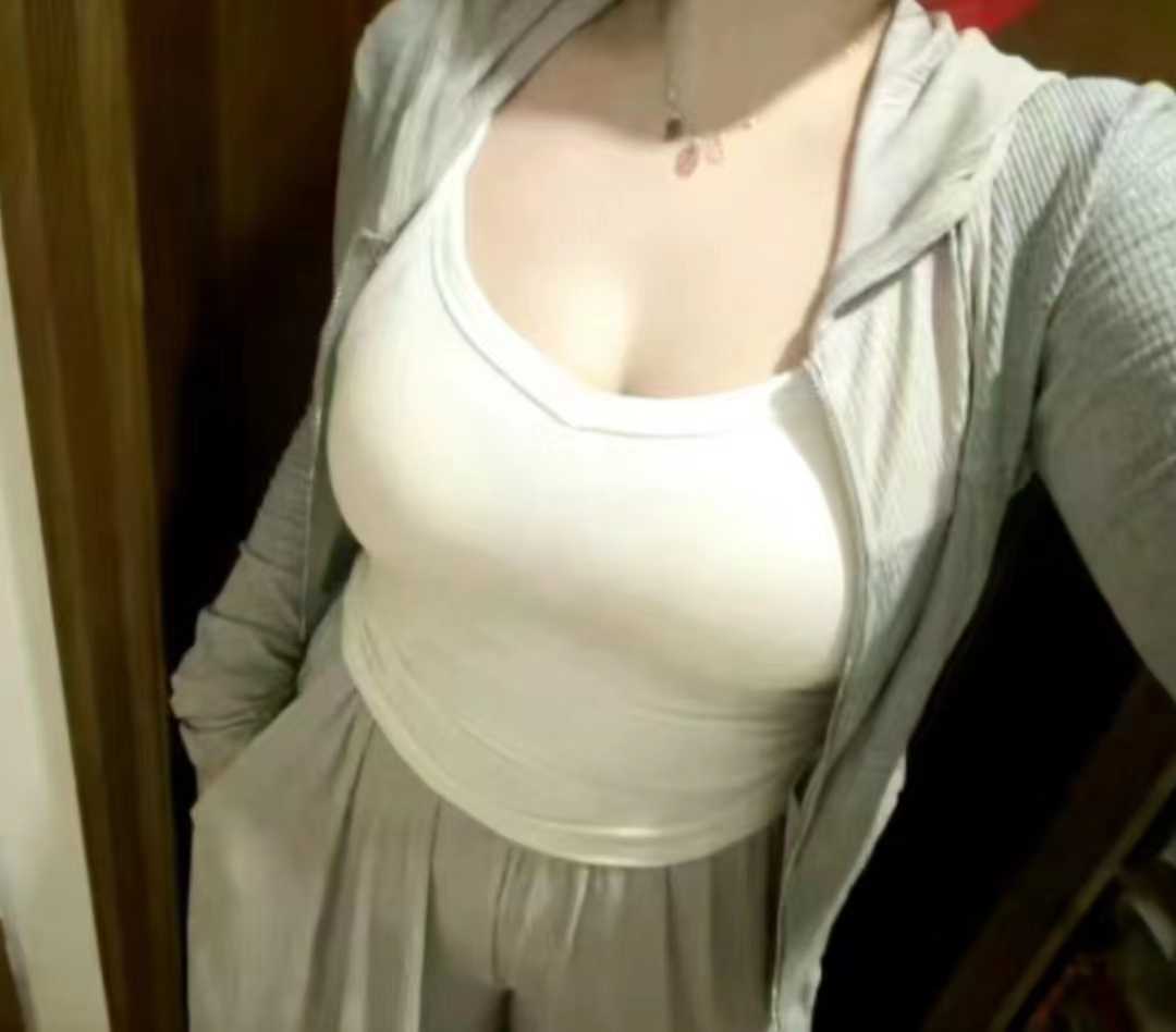 女友式服务，乖巧听话