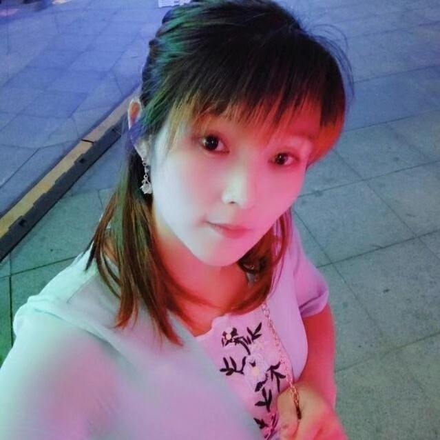麻将馆老板娘兼职