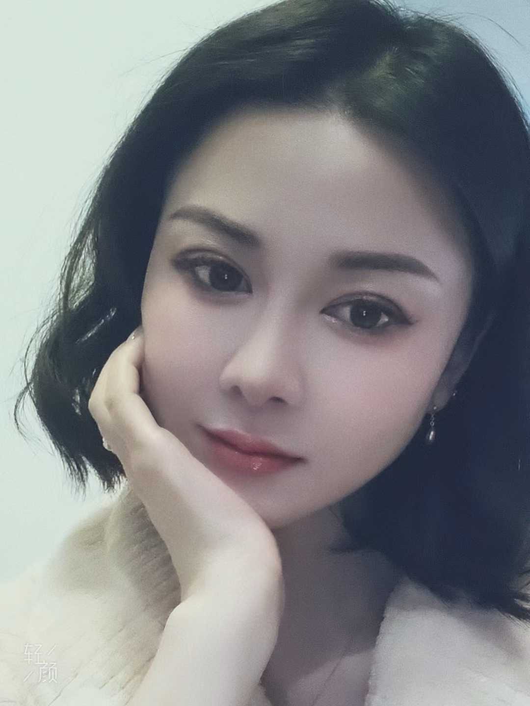 万象城雯雯会玩，黑丝