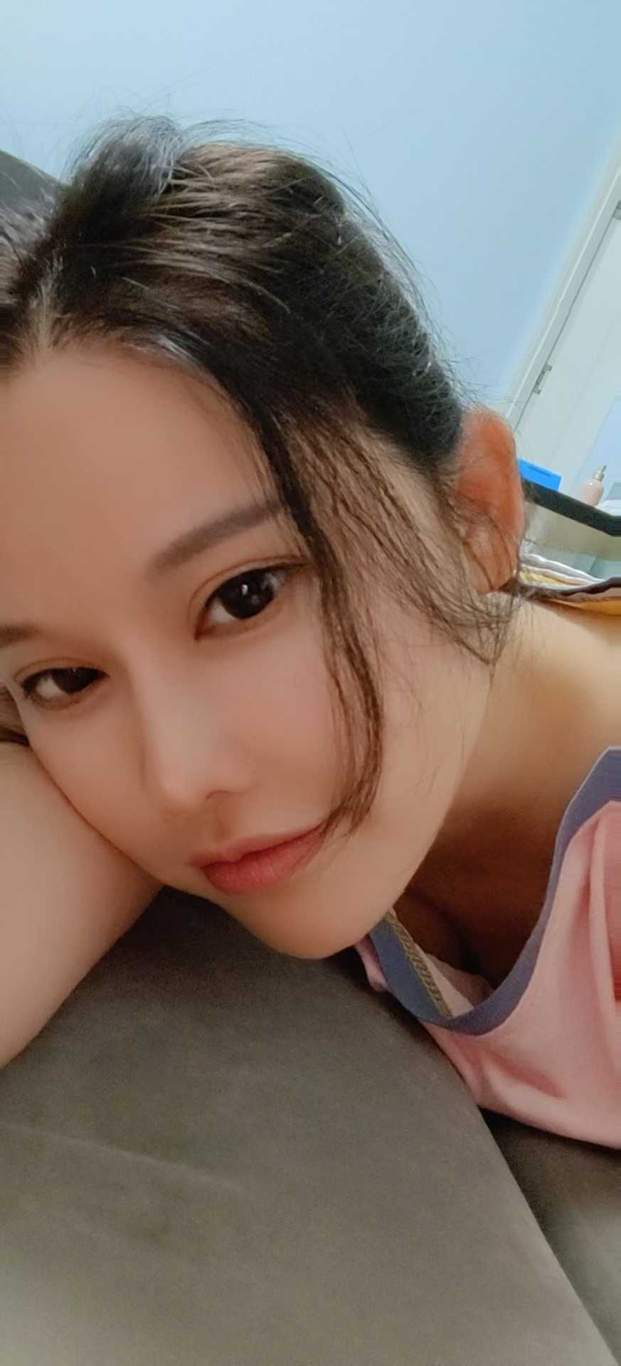 中规中矩的小姐姐没啥不愉快