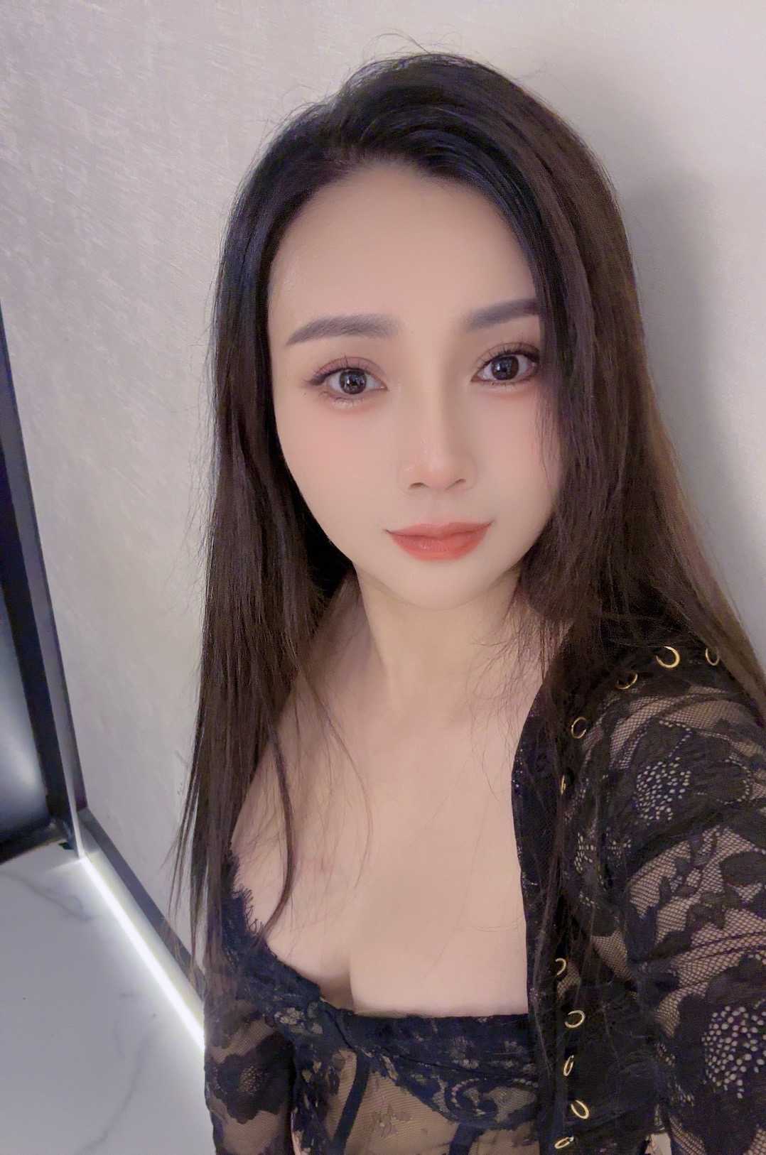 妩媚情趣小少妇