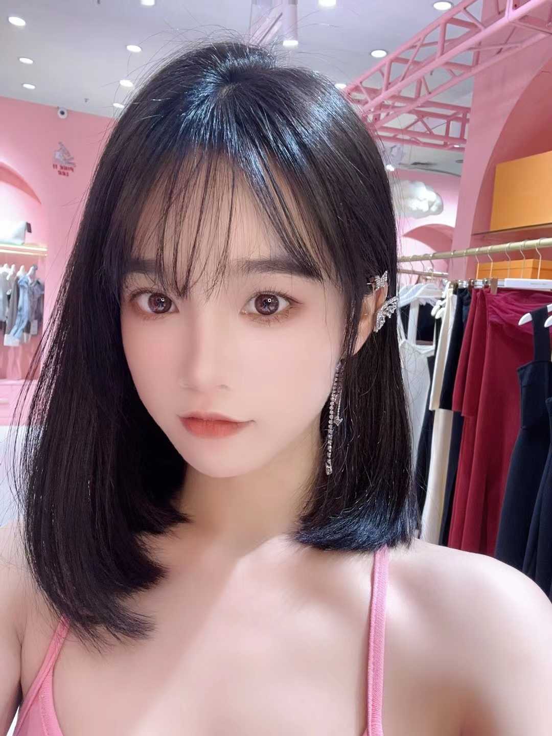 体验淫荡老师薇薇