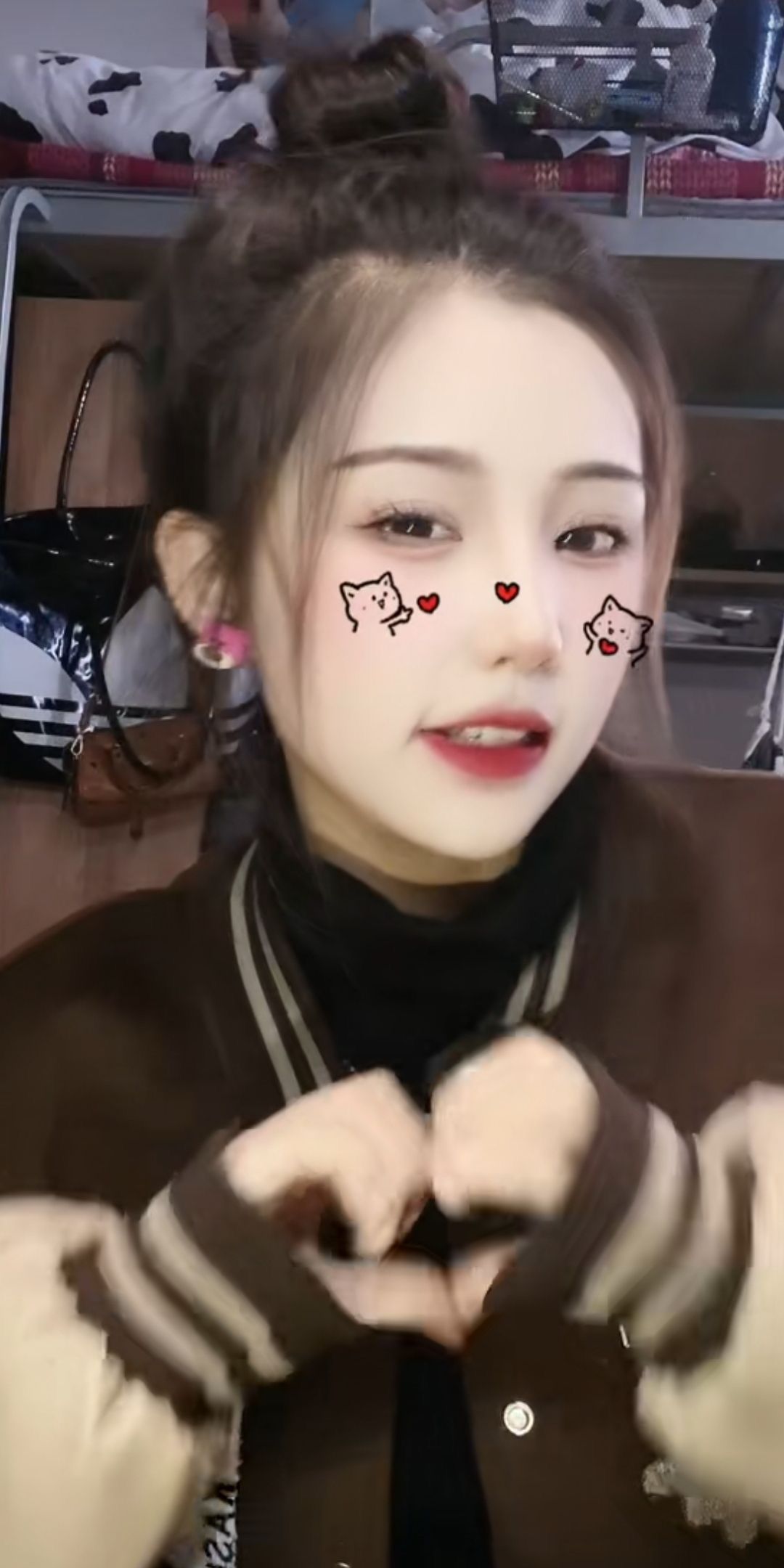 水嫩的妹子，服务一般，主要是嫩